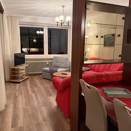 Innenstadt Inklusive Bettwäsche Und Handtüchern, Kaffeevollautomat