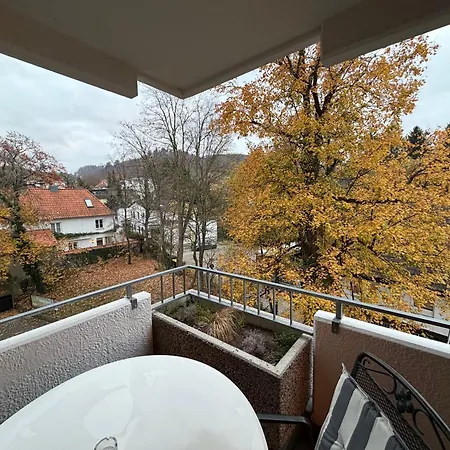 Apartment Neu! Innenstadt Inklusive Bettwaesche Und Handtuechern, Kaffeevollautomat Hw15 *